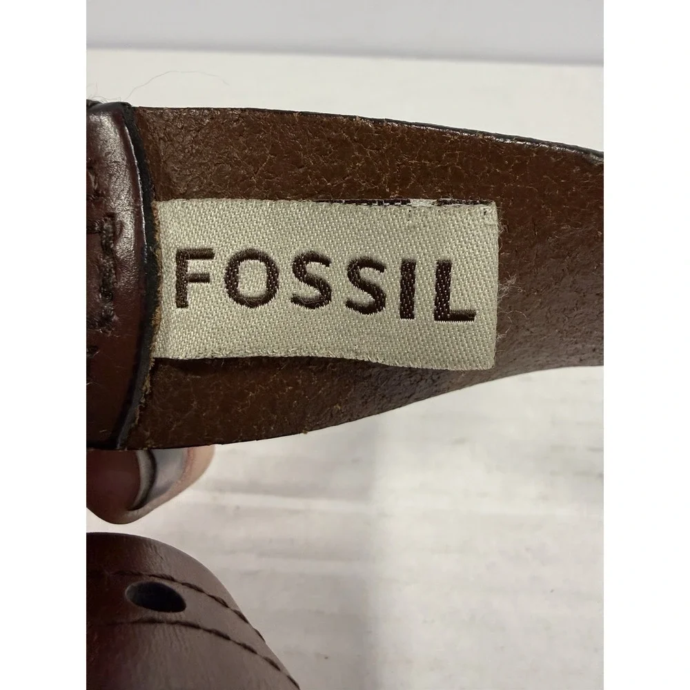 Fossil Genuine Leather Brown Belt Size 42 / 105 Silver Buckle Classic Casual Men